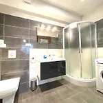 Superior Izery Cicha-free Parking Apartamento