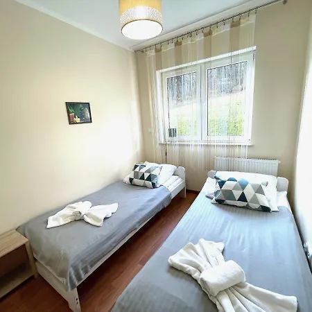 Superior Izery Cicha-free Parking