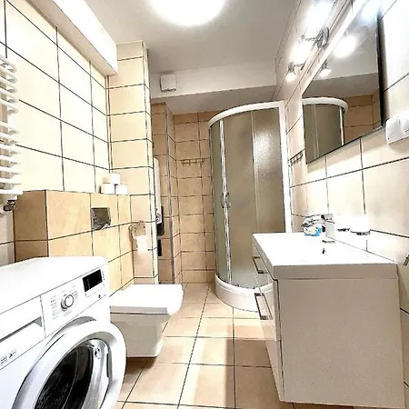 Superior Izery Cicha-free Parking