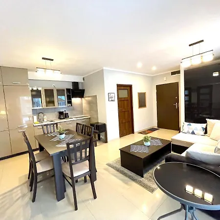 Superior Izery Cicha-free Parking