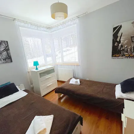 Superior Izery Cicha-free Parking